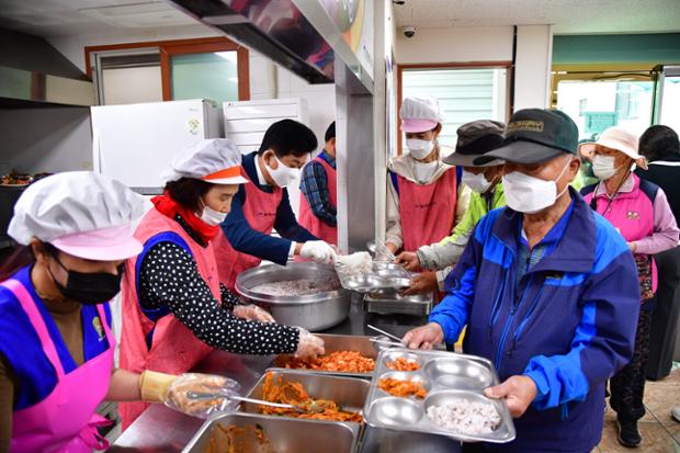 경로식당 방문