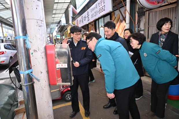 류재균 부구청장_역전시장 소방점검